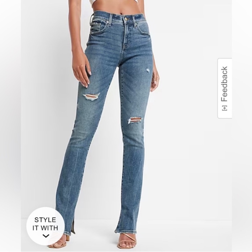 NEW Express Mid Rise Medium Wash Skyscraper Jeans Size 6